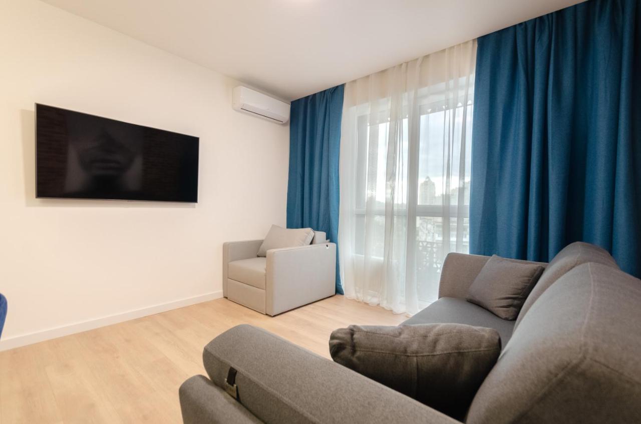 Petrovdom 12-95 Loft Apartments At Rc Kvartet, 16Г Vasyl Lypkivskyi Street Киев Экстерьер фото