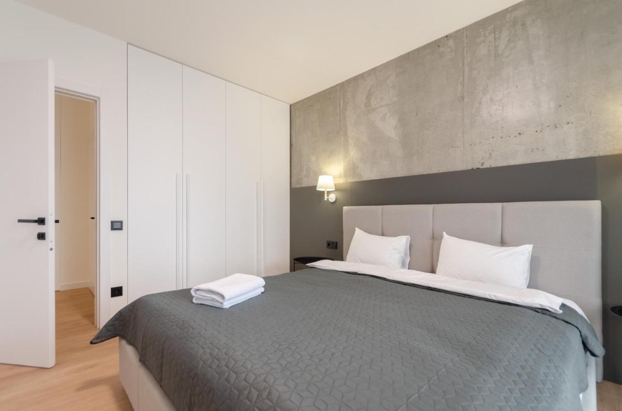 Petrovdom 12-95 Loft Apartments At Rc Kvartet, 16Г Vasyl Lypkivskyi Street Киев Экстерьер фото